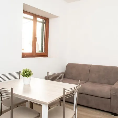 Apartment Scaglieri *